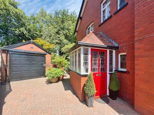 Entrance- click for photo gallery